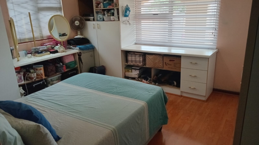 3 Bedroom Property for Sale in Athlone Western Cape